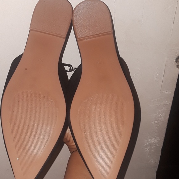 Shoe - Picture 3 of 3